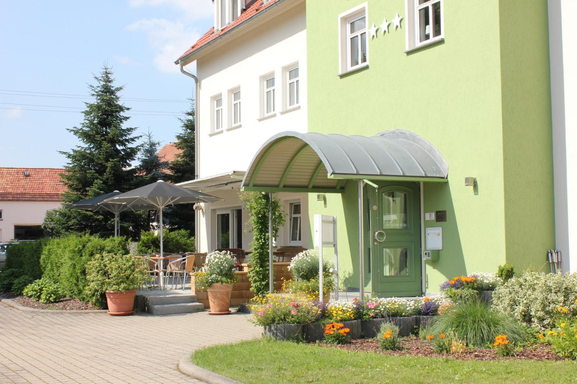 Отель Lindenhof Thiendorf Экстерьер фото